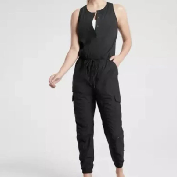 Athleta‎ Canopy Parachute One Piece Cargo Jogger Jumpsuit Sleeveless Pocket 2 XS - Picture 1 of 15